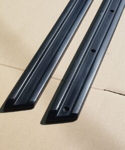 Side body molding
