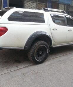 Mitsubishi L200 Kotflügelverbreiterung