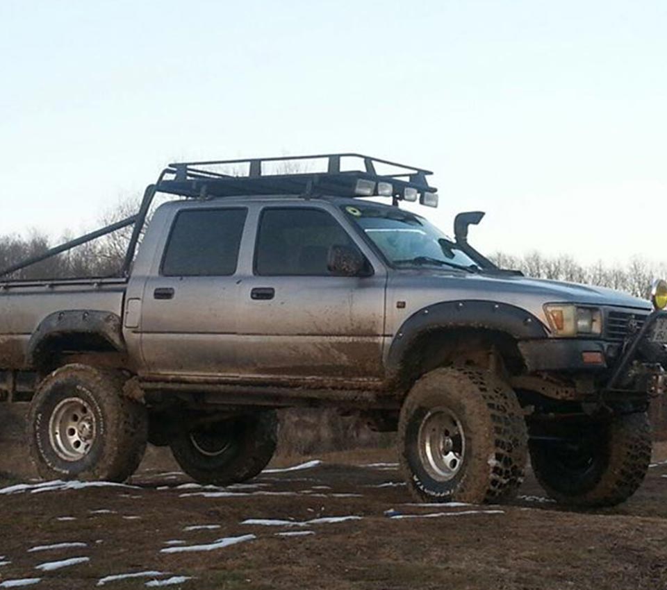Toyota LN106 Kotflügelverbreiterung